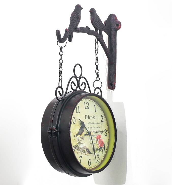 Horloge-murale-europ-enne-r-tro-silencieuse-cr-ative-lectronique-deux-faces-en-fer-Double-Face
