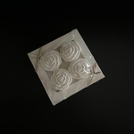 Galet_plateau_4roses2