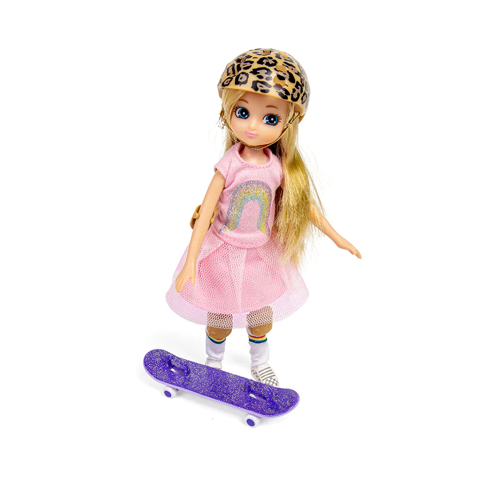 Poupee-Lottie-skateuse