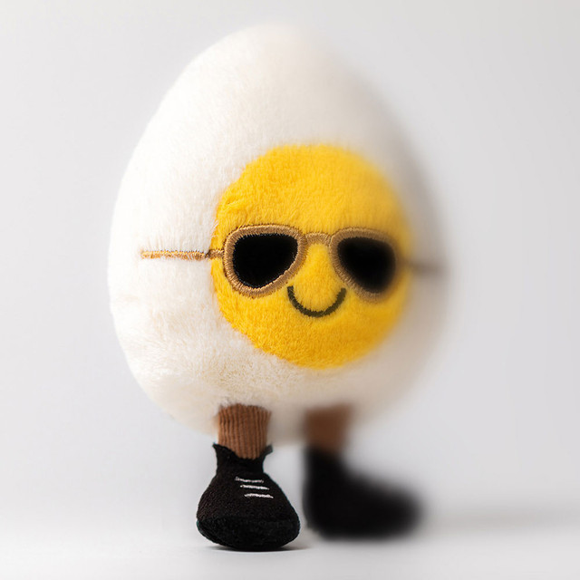 Peluche Jellycat Oeuf dur Lunette de Soleil – Amuseable Boiled Egg Chic - Small A6BEC 14 cm