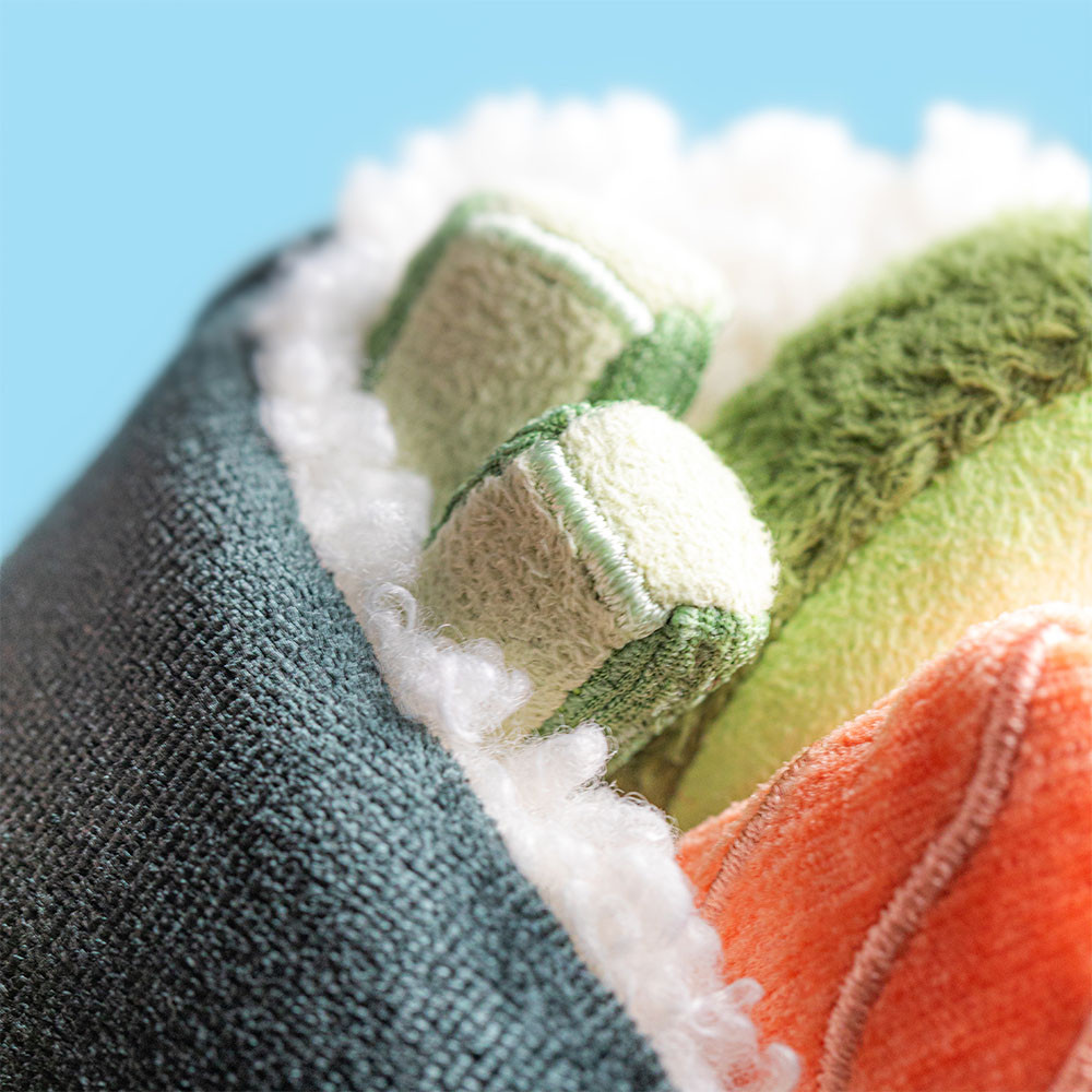 Peluche Jellycat Temaki Coneroi Festif – Amuseables Coneroi Temaki – A4HR 13cm