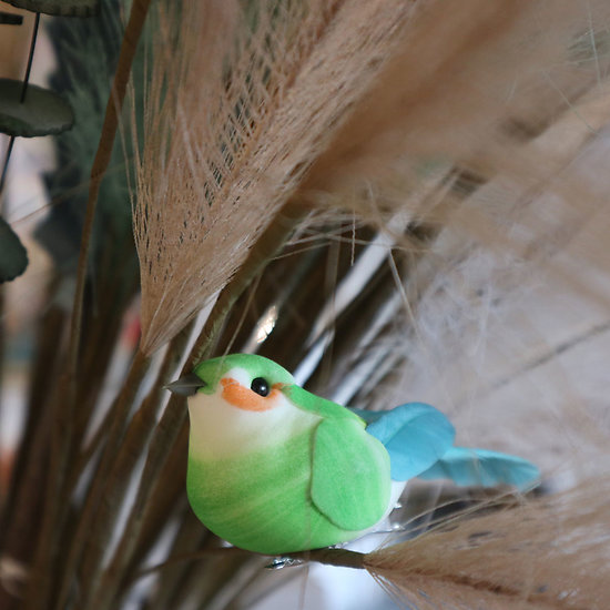 Petit oiseau décoratif  à clipser Vert