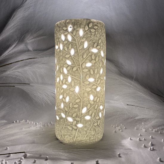 Lampe porcelaine blanche décorative  ajourée à poser - Liane