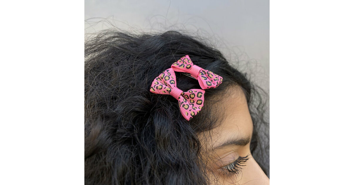 Barrette Pince à Cheveux Noeud Plat Rétro - Couleur Noir Et Rose Saumon | Accessoire Neuf, Fabriqué En Chine