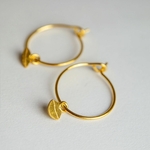 Boucles d'oreilles Mini Créoles plaquées Or - Kiss