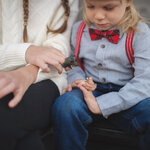 Bague dinosaure pour enfant dès 3 ans, vendue à l’unité avec modèle aléatoire. Un petit accessoire coloré pour jouer, se déguiser et imaginer.