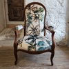 tissu-velours-imprime-tropical-jaipura-velvet-fauteuil-voltaire