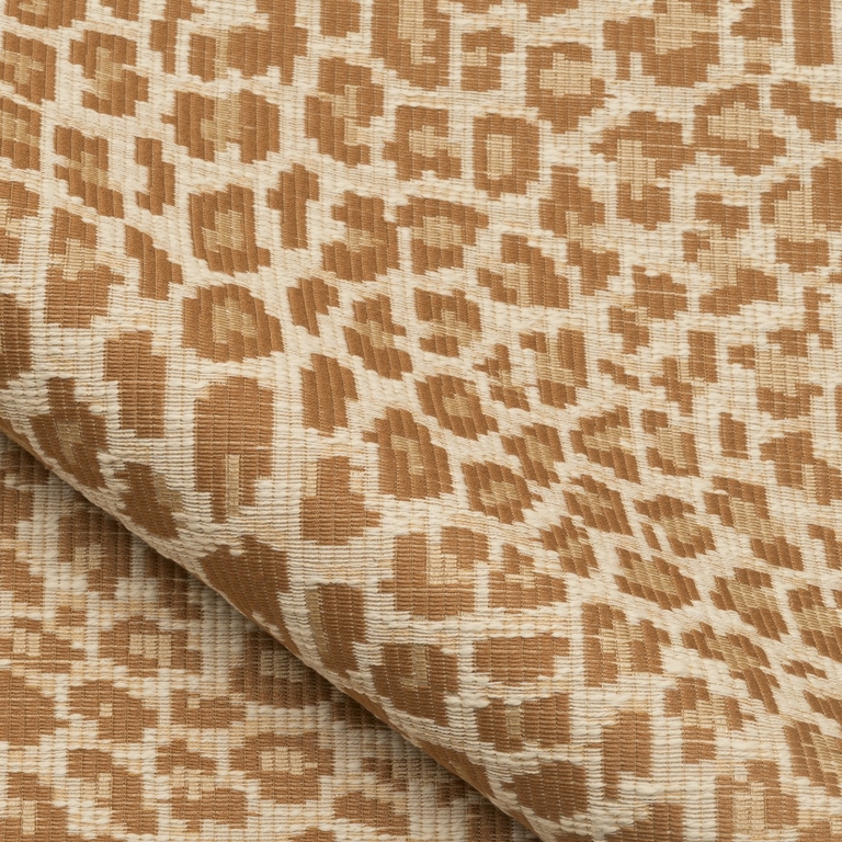 10945_19-tissu-siege-jacquard-leopard-nobilis-fauve