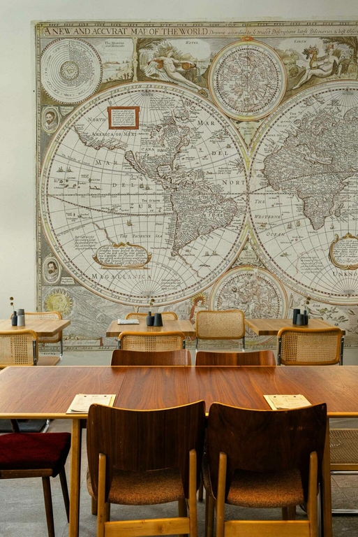 historical-map-papyrus-murals-coordonne-papier-peint-map
