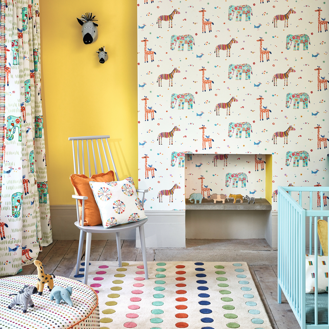 W657-01-animal-parade-wallcovering-animal-parade_03