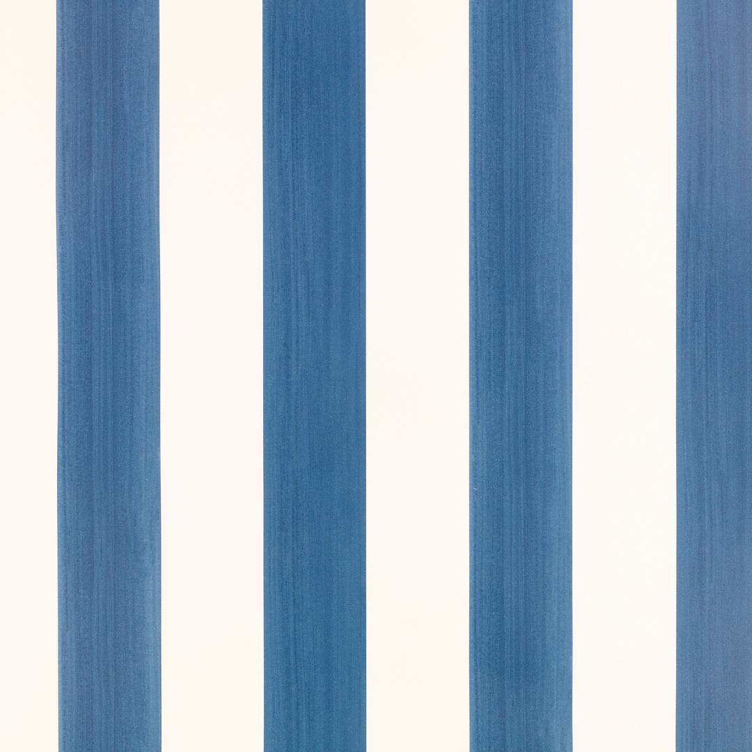 W650-03-candy-stripe-wallcovering-night_02
