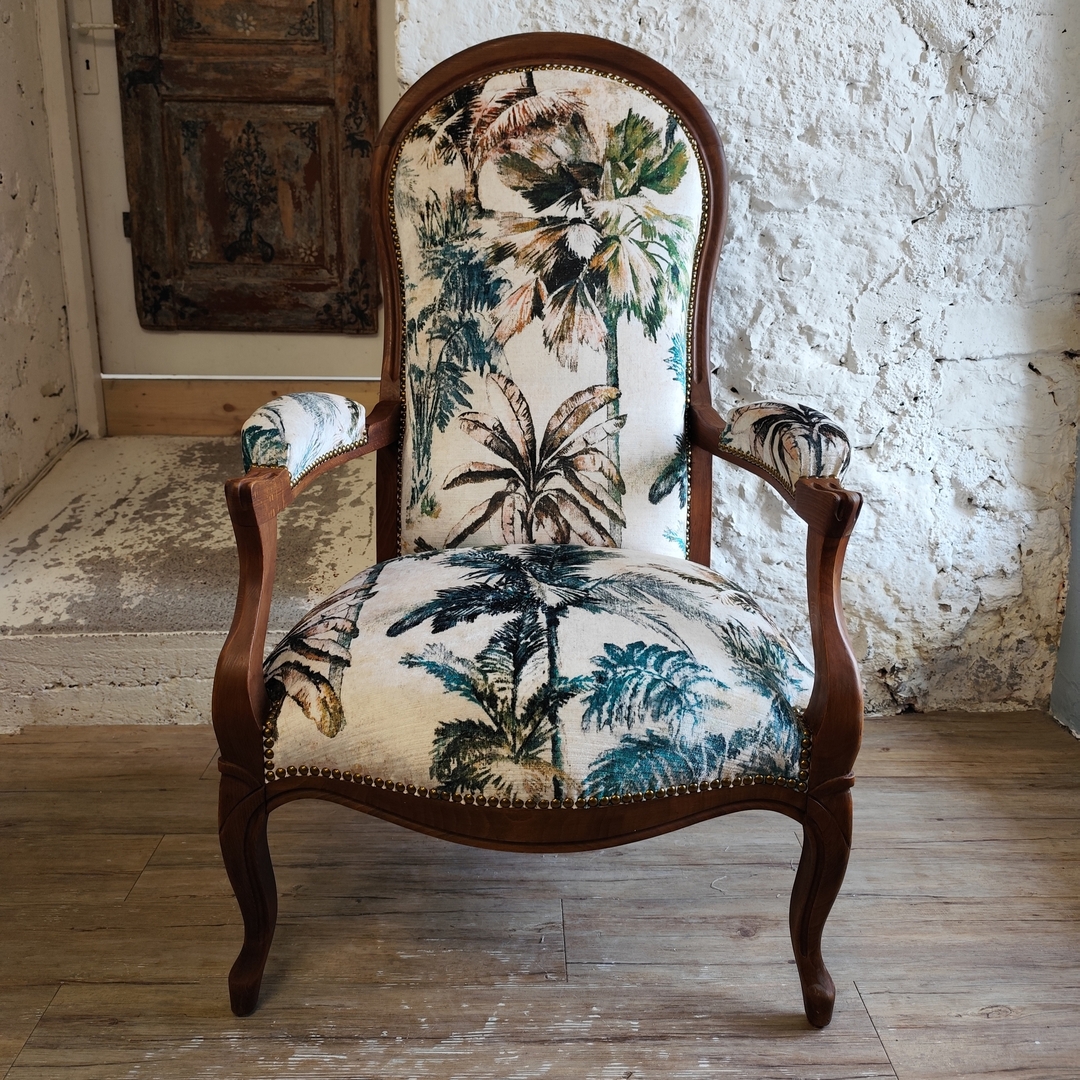 tissu-velours-imprime-tropical-jaipura-velvet-fauteuil-voltaire