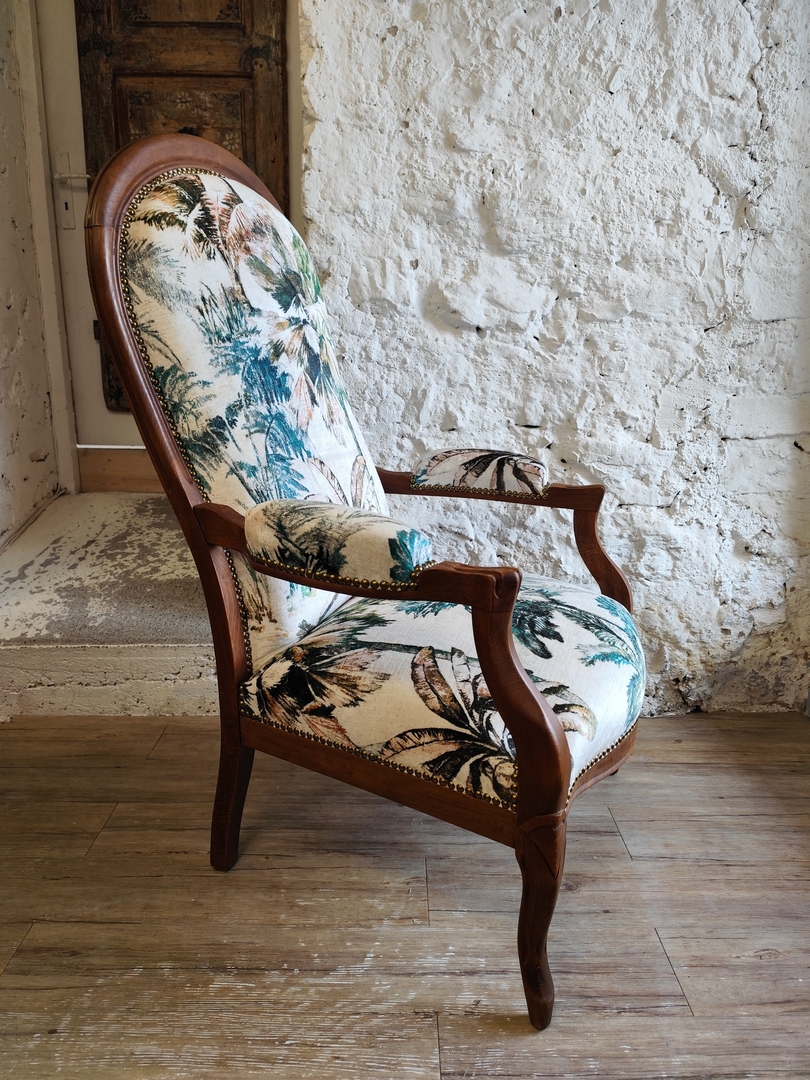 tissu-velours-imprime-rose-turquoise-jaipura-velvet-fauteuil-voltaire