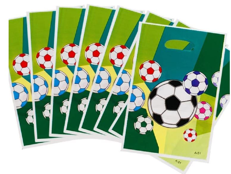 10-pochettes-cadeau-football-pour-anniversaire