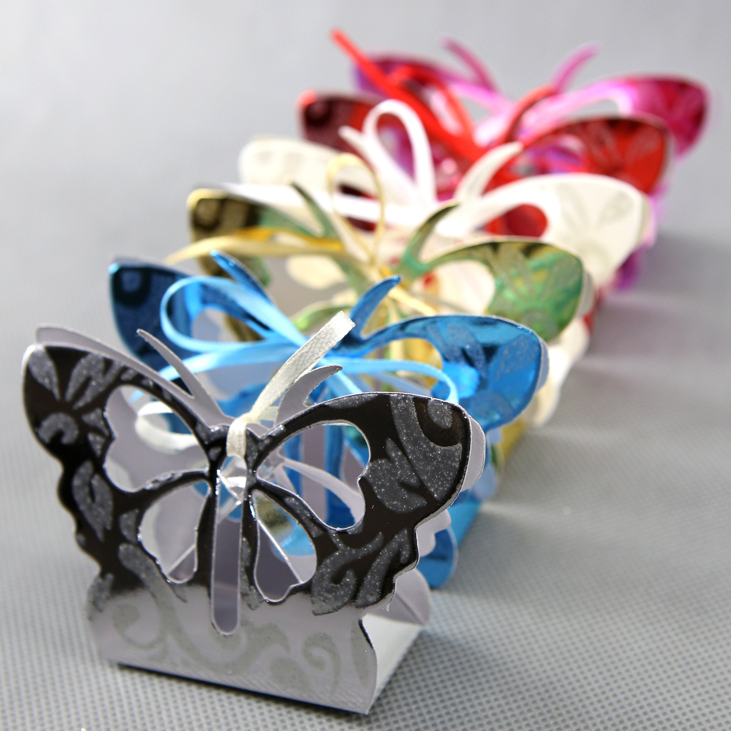 Lot boîtes à dragées papillon orientaux pour faire part mariage motif floral BTP4