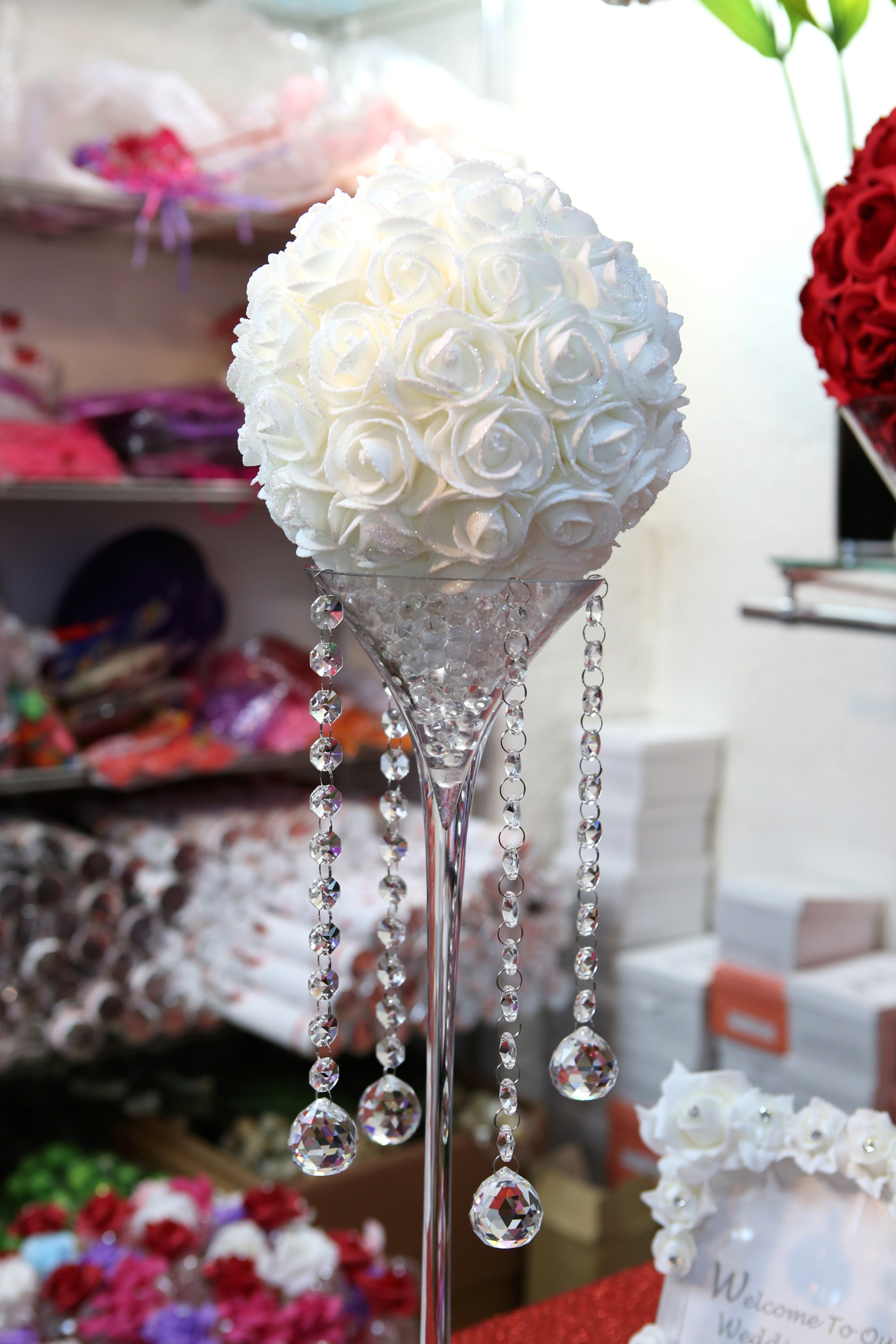 Location Vase Martini 50 Cm Avec Boule De Fleur Lom1