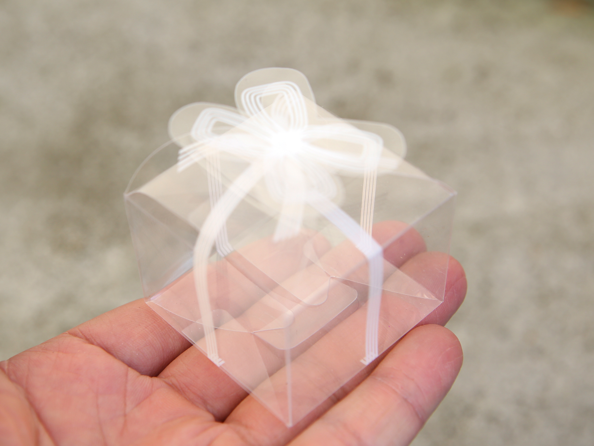 50 boîte cube cadeau transparente pvc contenant à dragées BTPVC1 blanc