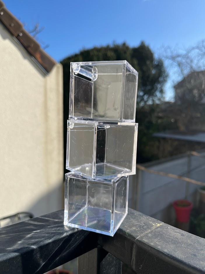 50 boîtes forme cube en plexiglas transparent BTE7