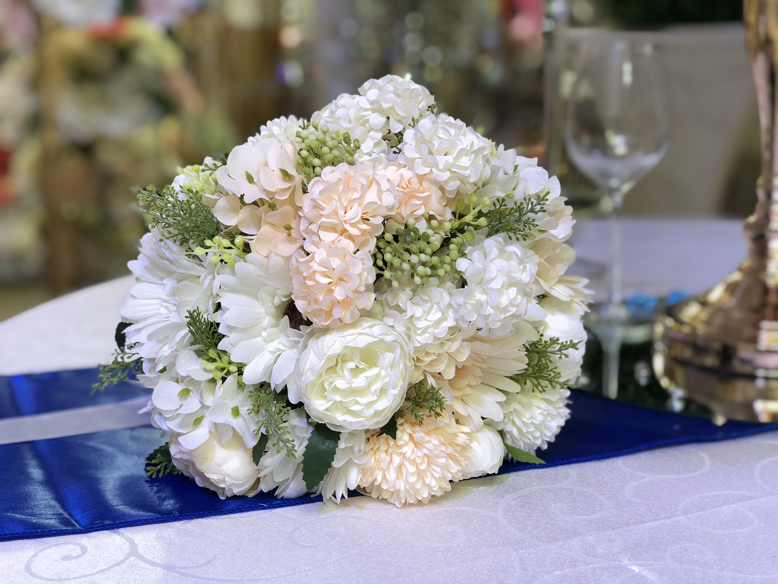 Bouquet de mariée fleur artificiel blanc ivoire saumon clair