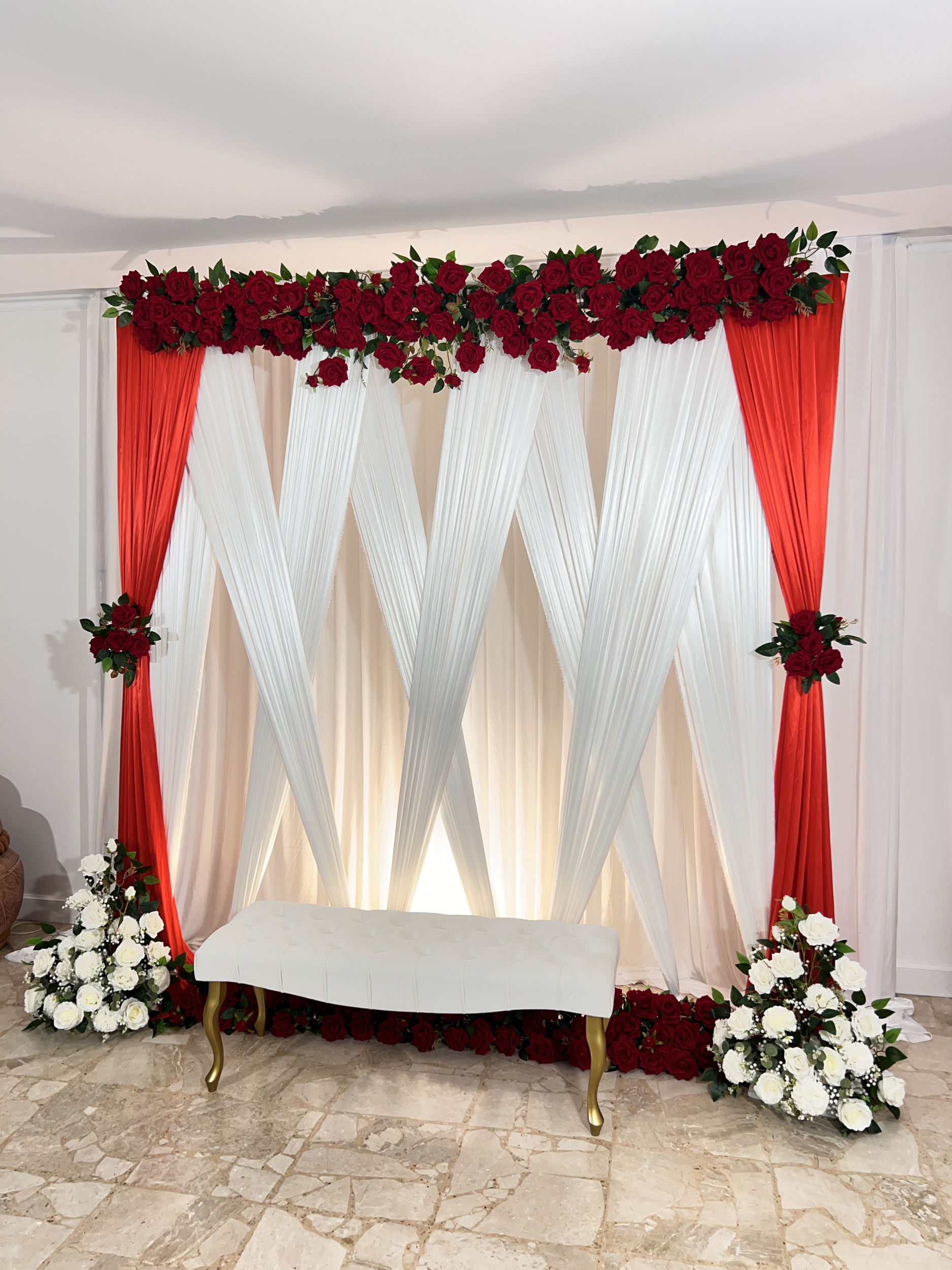 Location d\'un ensemble pour décoration mariage SP3BX22C