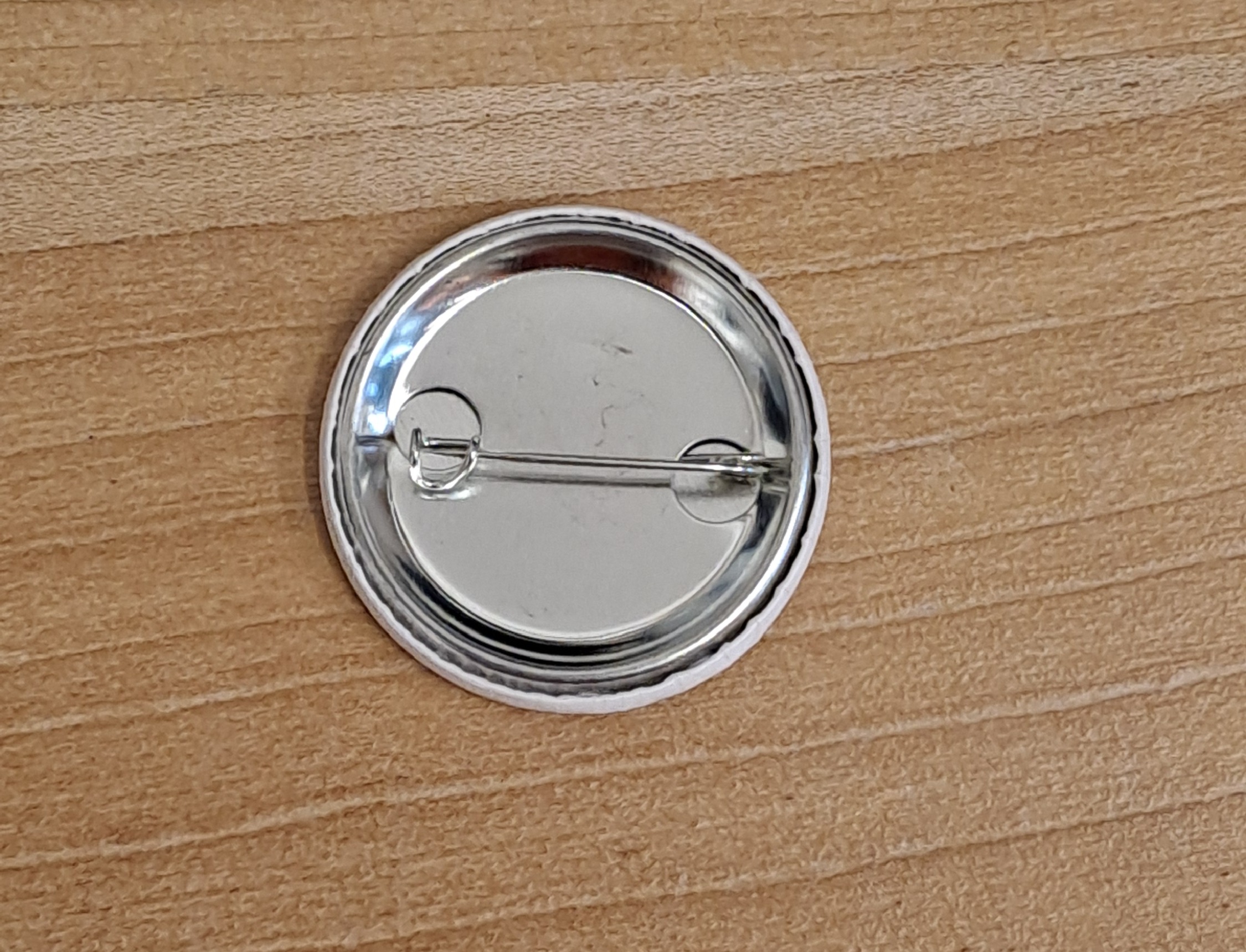 Pins aligot-badge aligot-aveyron-cadeau français-retour daubrac-verso