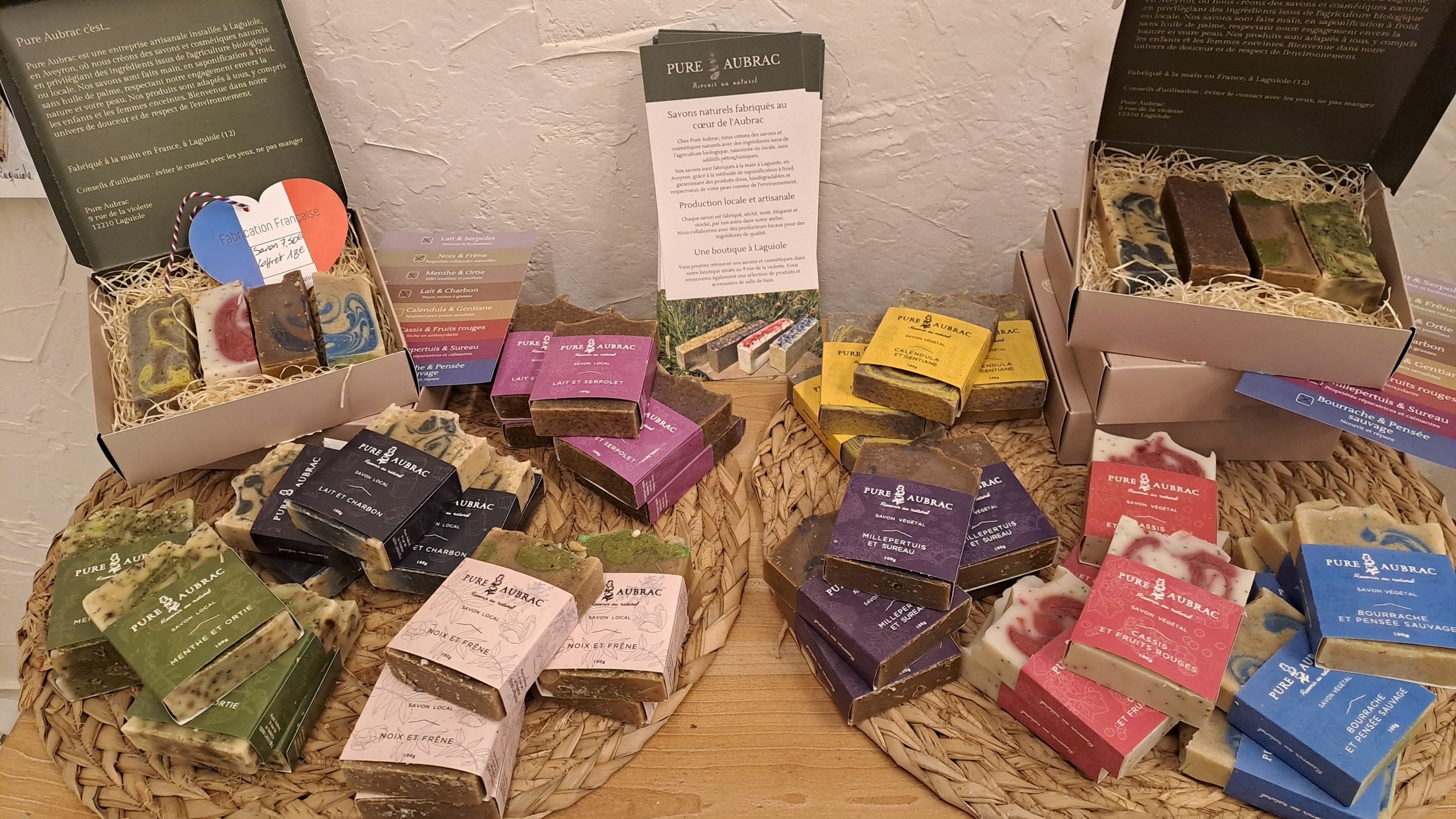 Savons artisanaux et locaux -PURE AUBRAC-retour daubrac-aveyron-cadeaux français-