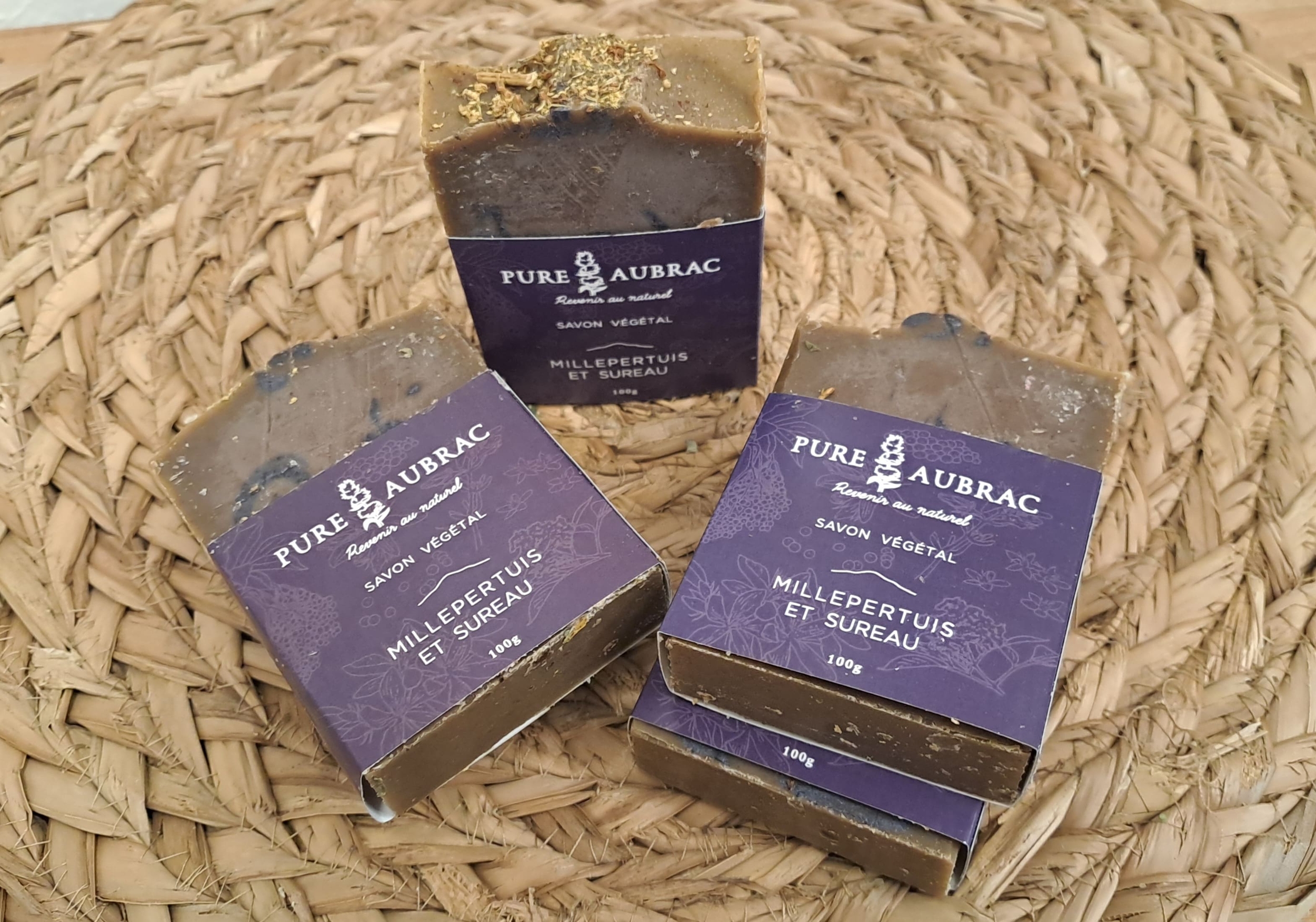Savons artisanaux et locaux -PURE AUBRAC-retour daubrac-aveyron-cadeaux français-5-