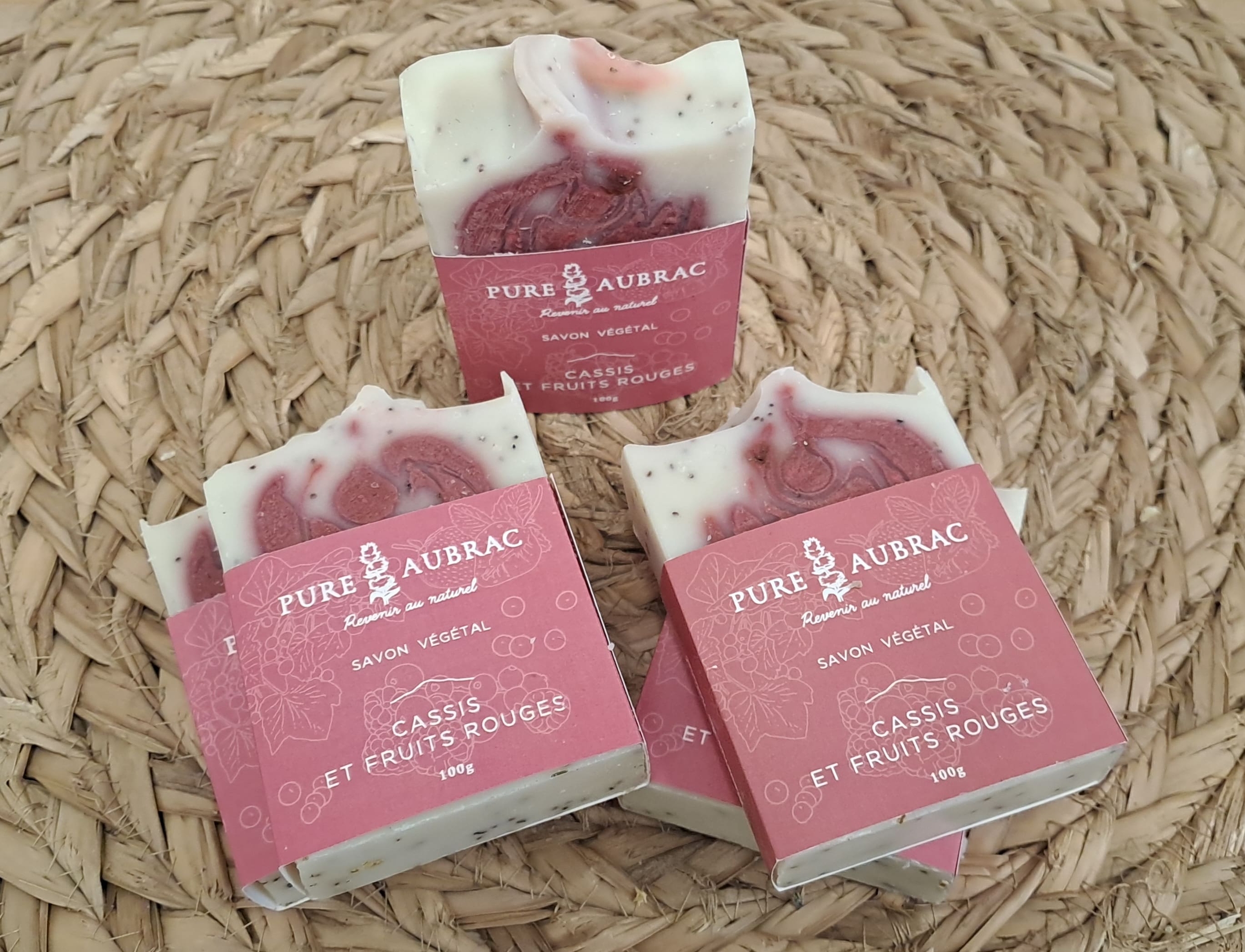 Savons artisanaux et locaux -PURE AUBRAC-retour daubrac-aveyron-cadeaux français-7-