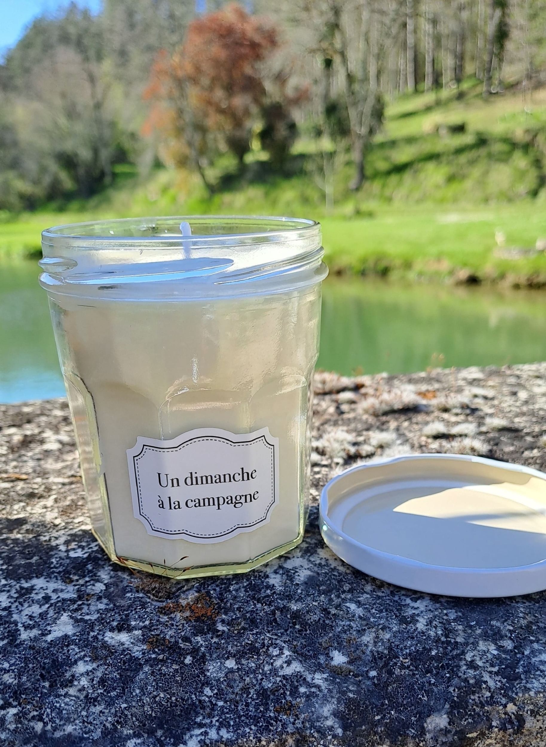 bougie artisanale-un dimanche à la campagne-parfum thé daubrac-cadeaux francais artisanaux-retour daubrac-aveyron-2