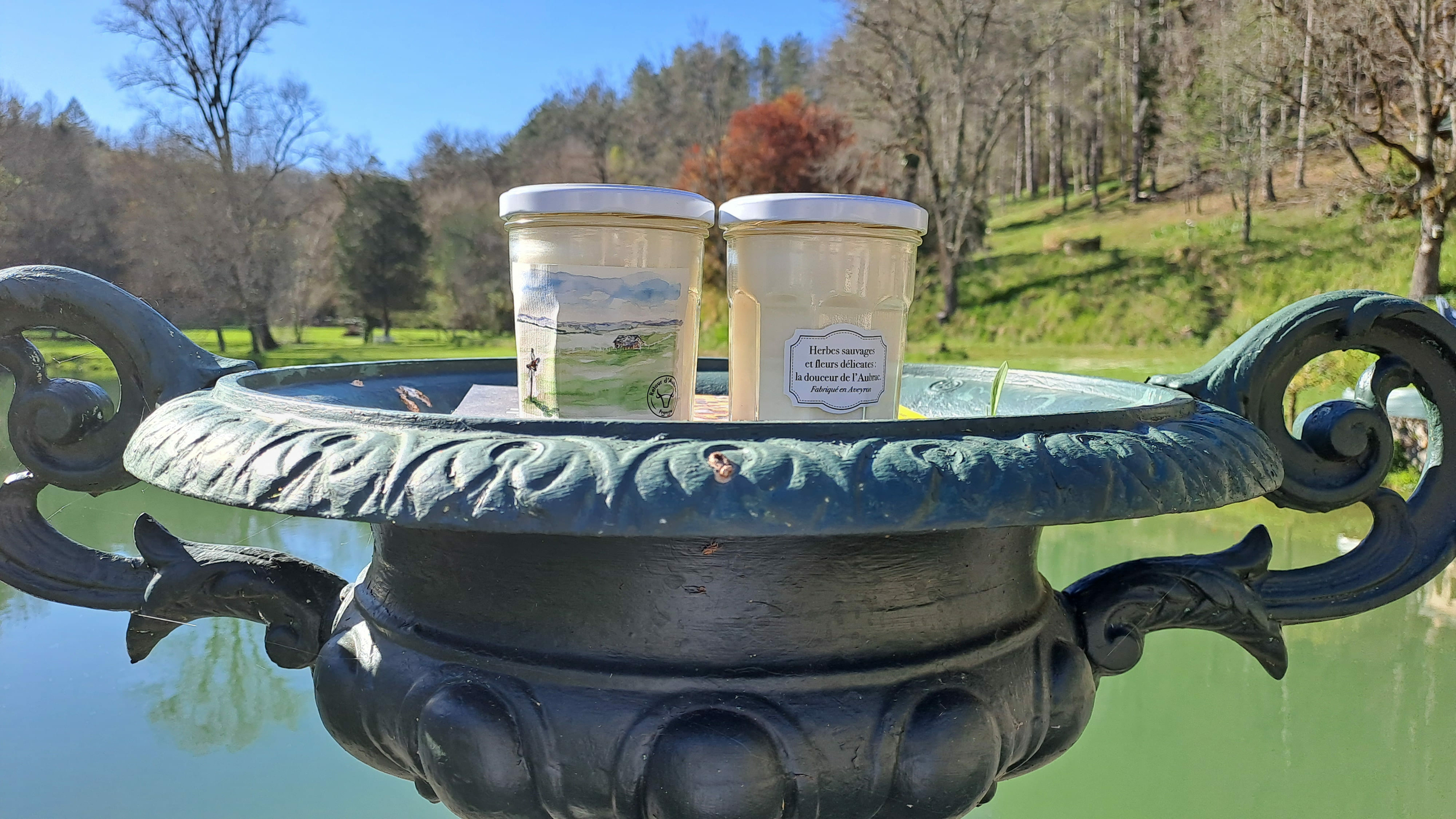 bougies parfumées d’Aveyron-plateau de laubrac-bougies artisanales fabriquées en france-retour daubrac-aveyron