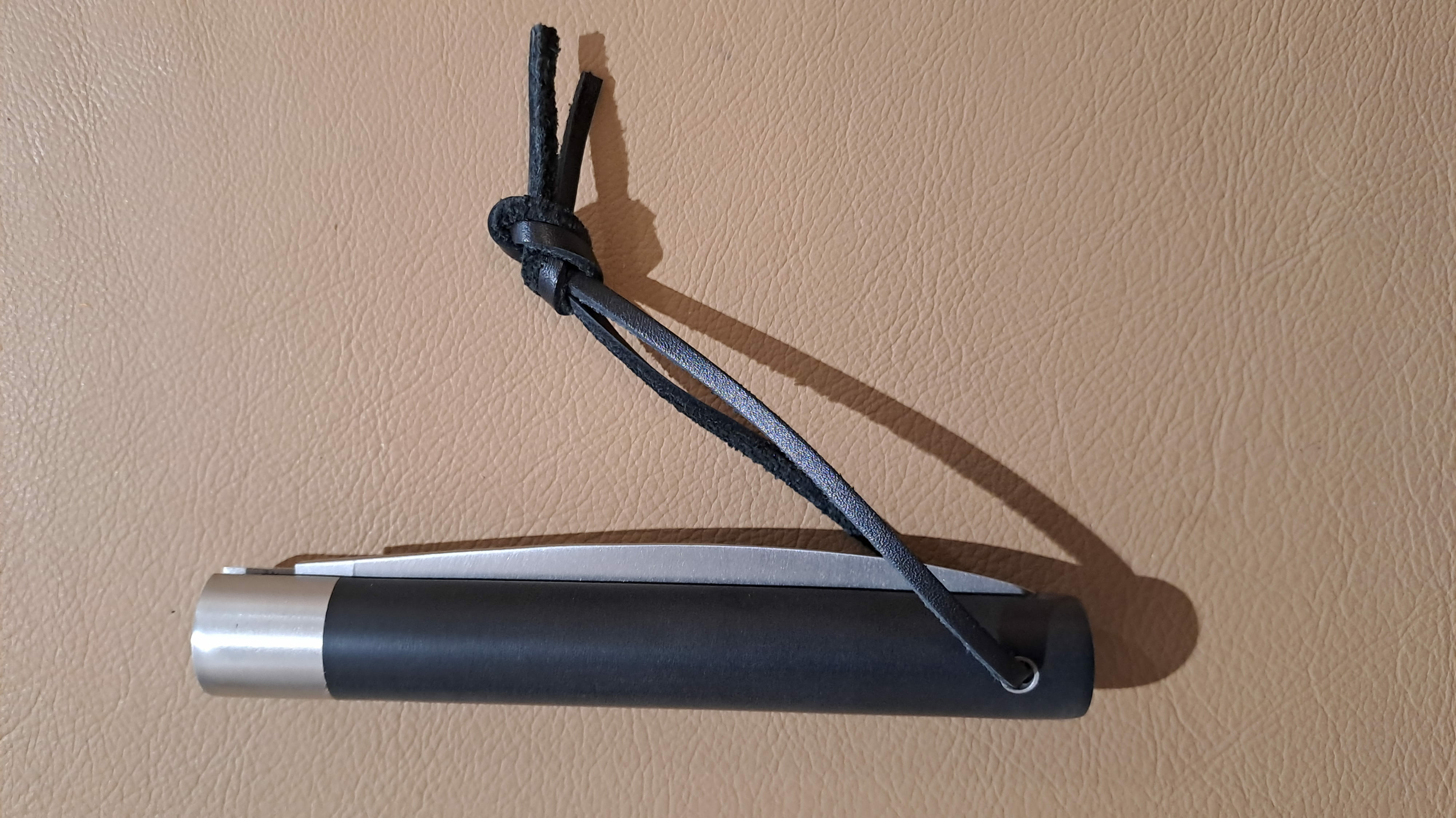 couteau pliant Bras, couteau Forge de Laguiole, cadeau fête des pères, cadeau départ à la retraite,  Retour d’Aubrac, Aveyron 3