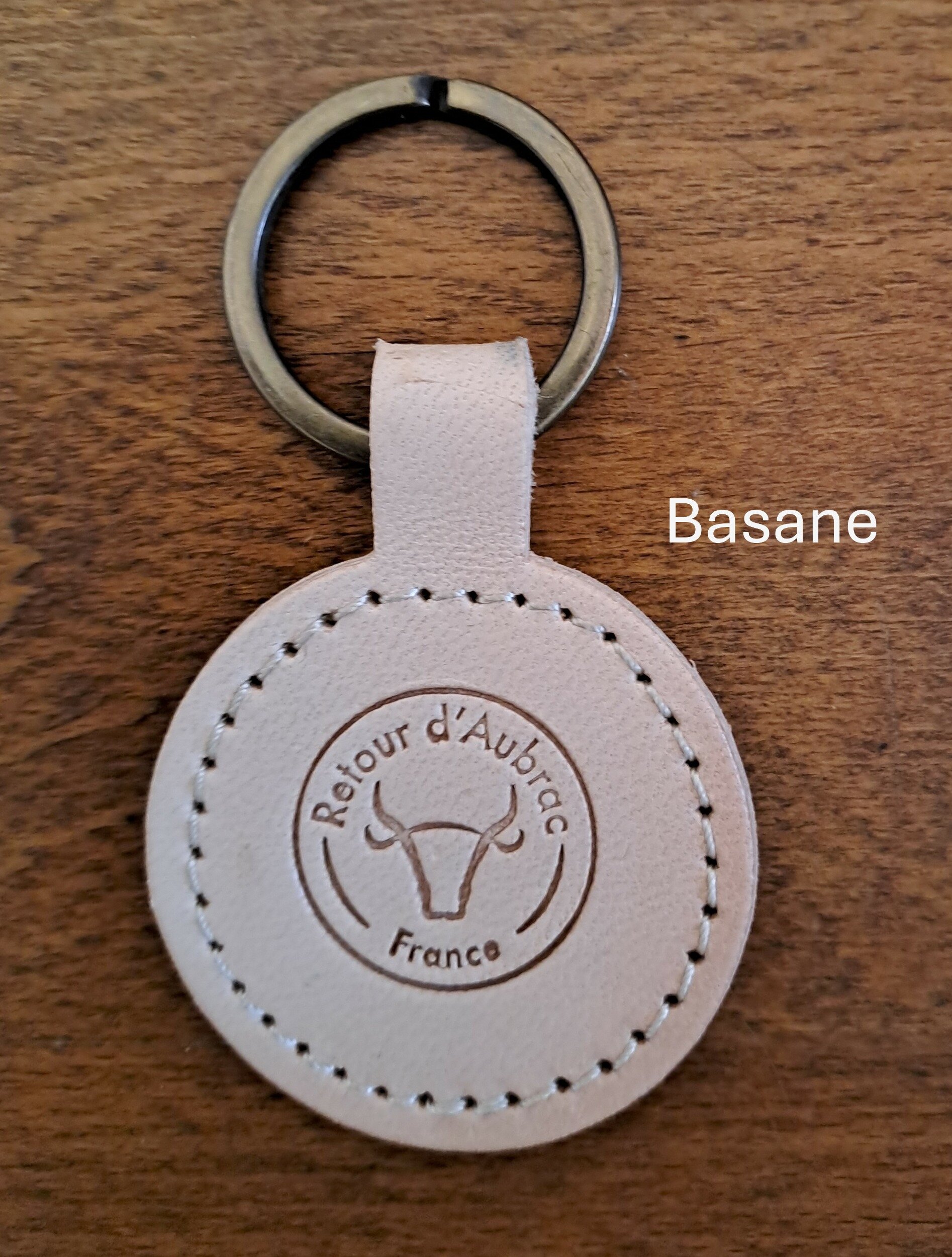 porte clefs-cuir-basanne-tannage végétal-français-retour daubrac--