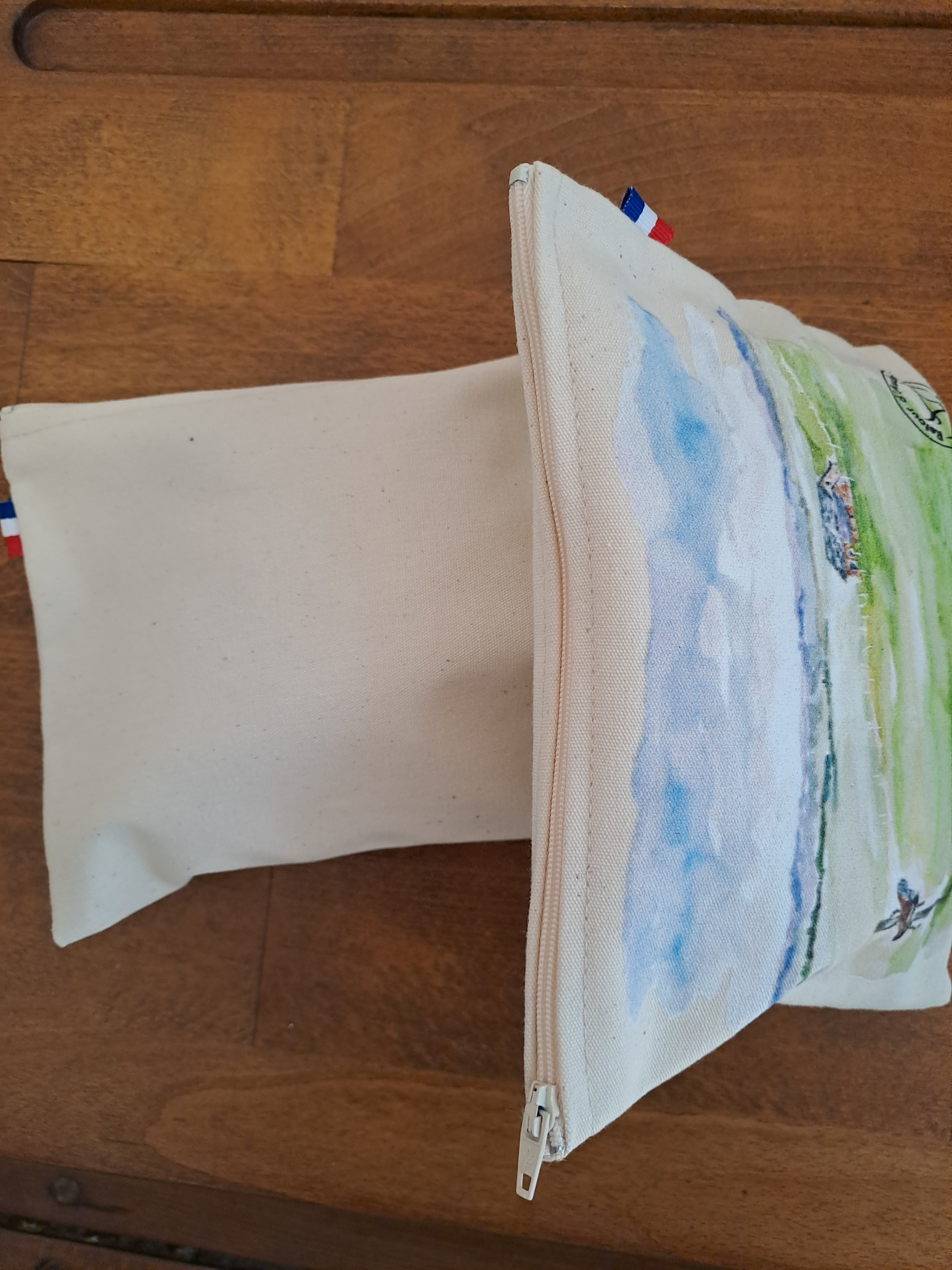 pochettes multifonctions-coton des Vosges-plateau de lAubrac-vaches Aubrac-cadeau français-Retour dAubrac-Aveyron- (3)