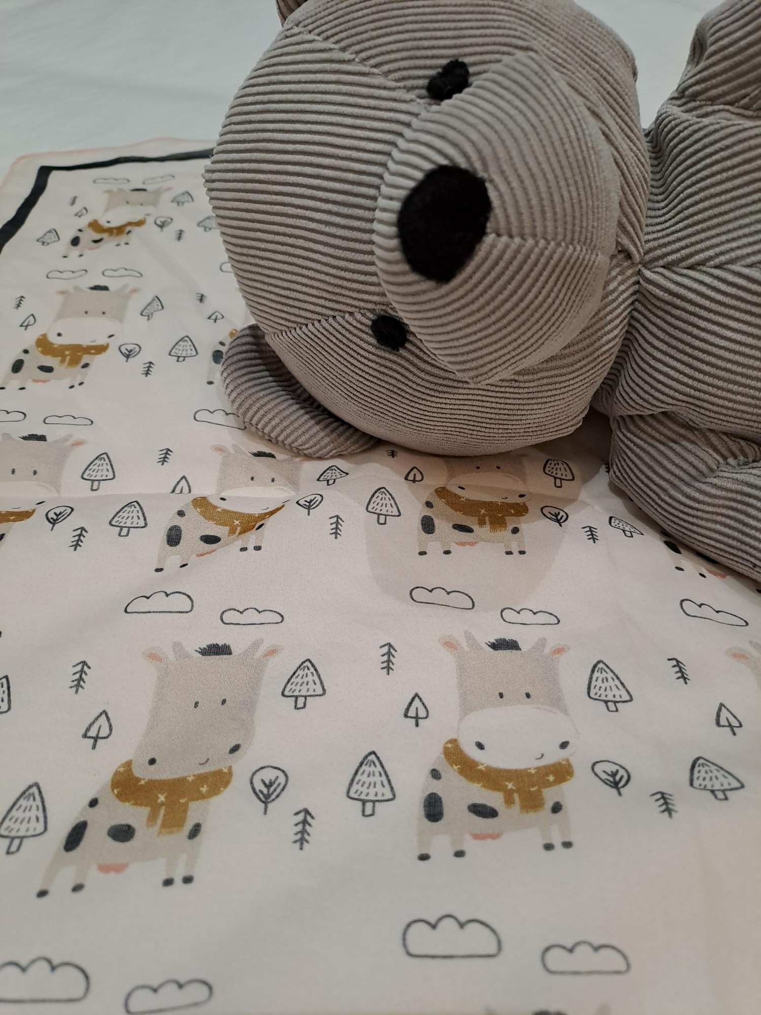 bandana-Retour dAubrac-Aveyron-foulard-made in France-cadeau français-cadeau original-cadeau enfant (6)