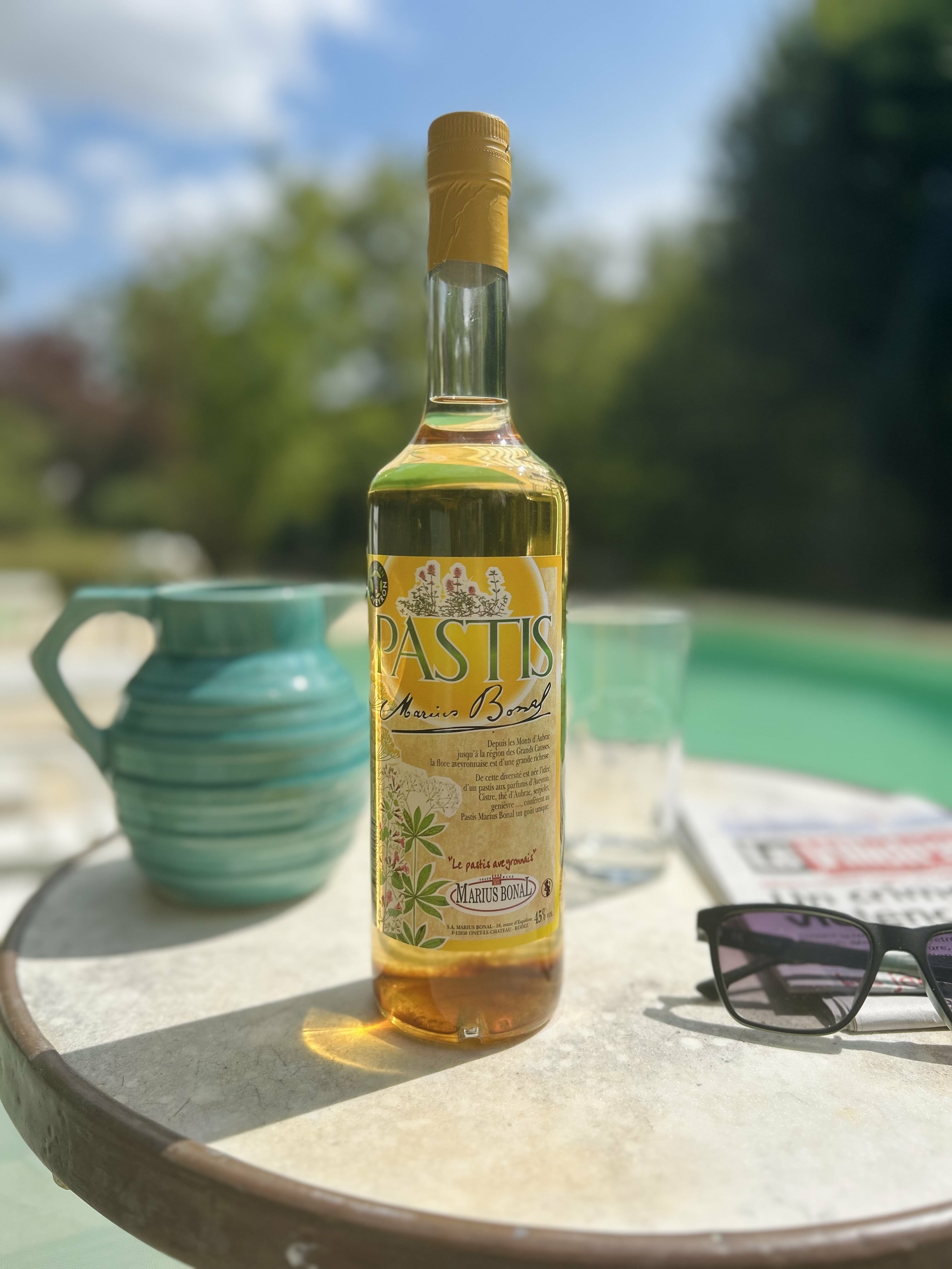 apéritif aveyronnais- pastis aveyronnais-cadeaux français- cadeau original-retour daubrac-aveyron-min