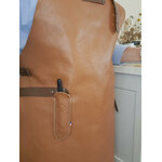 tablier bbq en cuir - tablier de cuisine en cuir - étui à couteau Laguiole retour daubrac - aveyron - cadeau original pour hommes - cadeau français 3