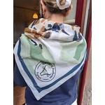 foulard vaches Aubrac-voile de coton-cadeau français-retour dAubrac (3)