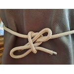 tablier en cuir marron avec sangles polypropylène beige-cadeau français-Retour dAubrac-Aveyron- (9)