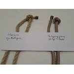 tablier en cuir marron avec sangles synthétiques-cadeau français-Retour dAubrac-Aveyron-