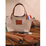 Travail des hanses cuir-Retour dAubrac