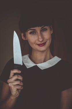 woman-1281651_1280