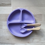 assiette et couverts personnalisés en silicone pour bébé et enfant violet