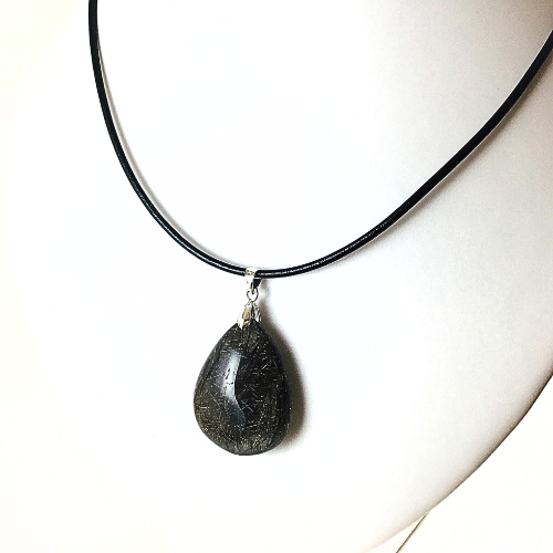 Collier Quartz rutile