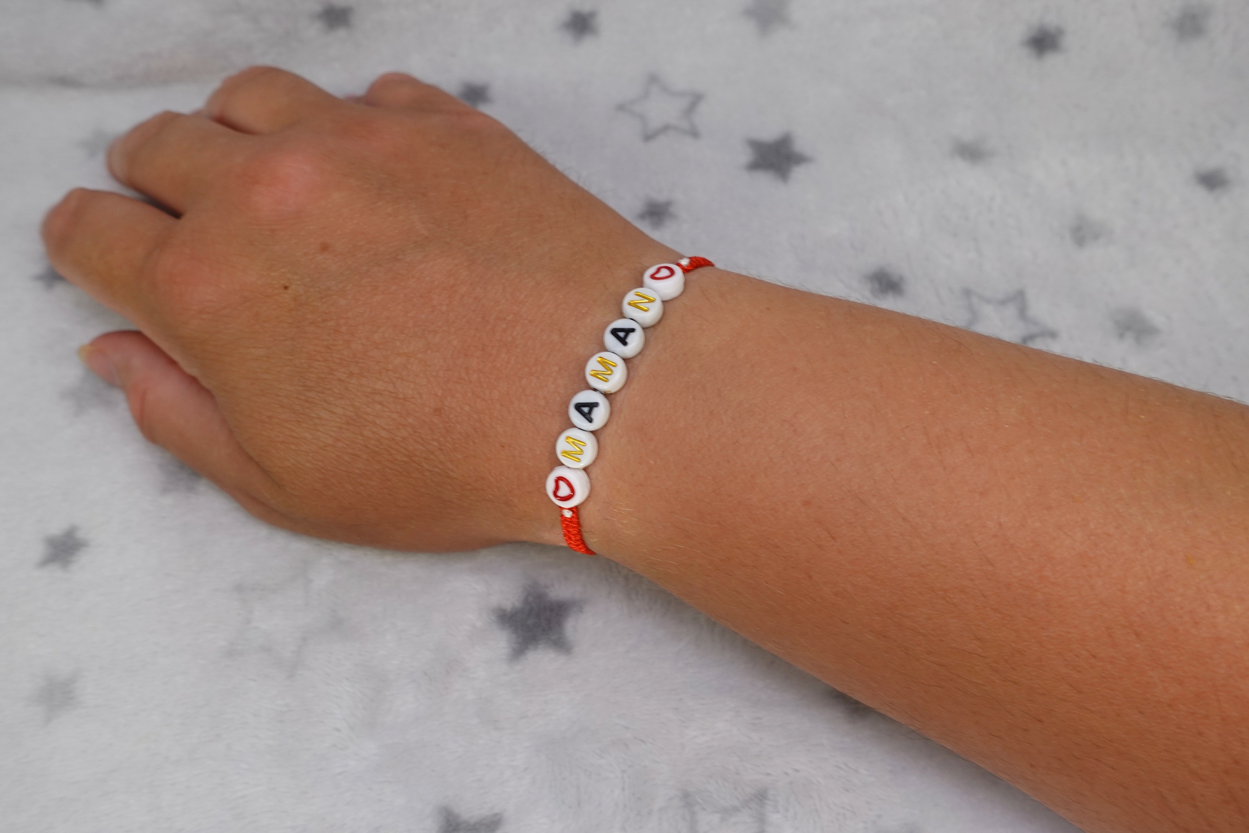 bracelet rouge maman 1