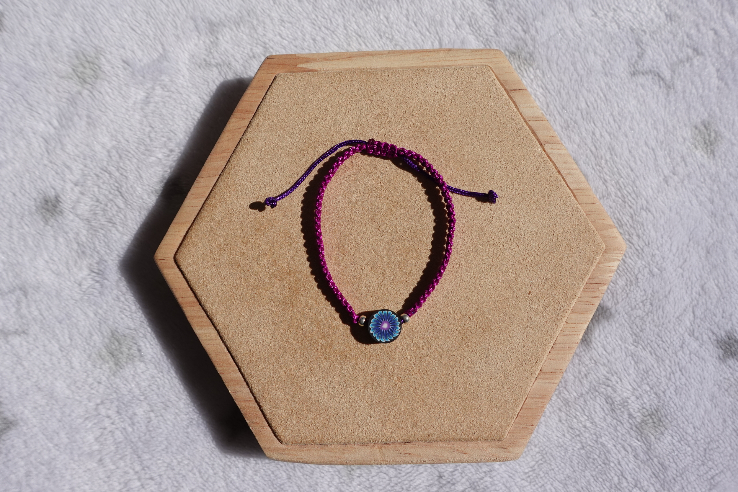 B26g bracelet perle fleur violet clair