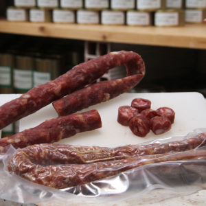 saucisse seche-porc-sousvide-coustelous-castelnaudary-www.luxfood-shop.fr