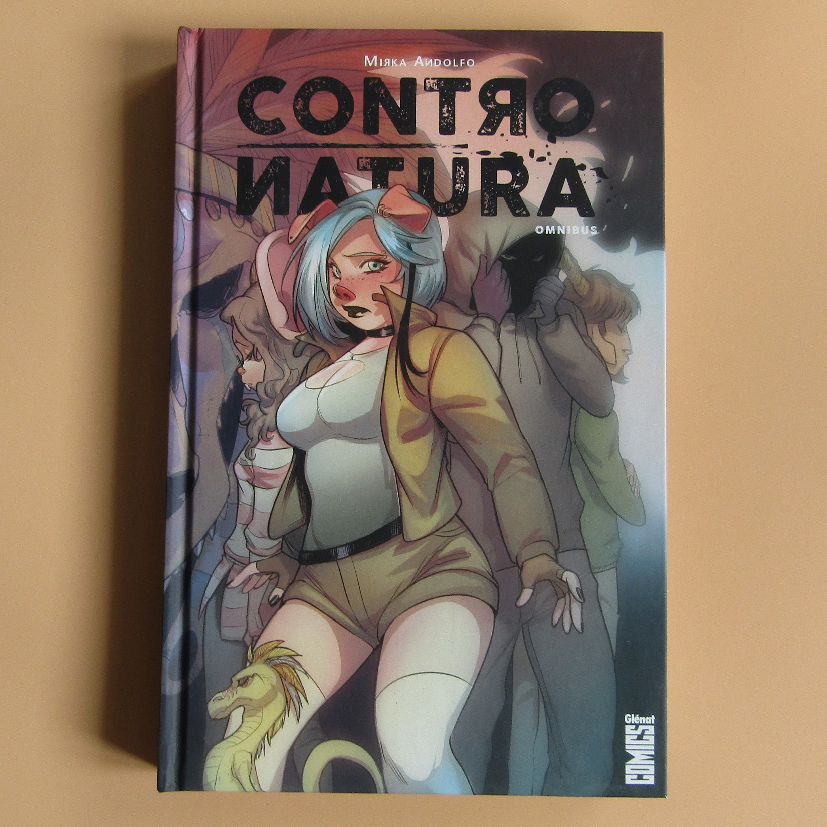 BD. Contro Natura Omnibus. Mirka Andolfo. Glénat Comics. 2018