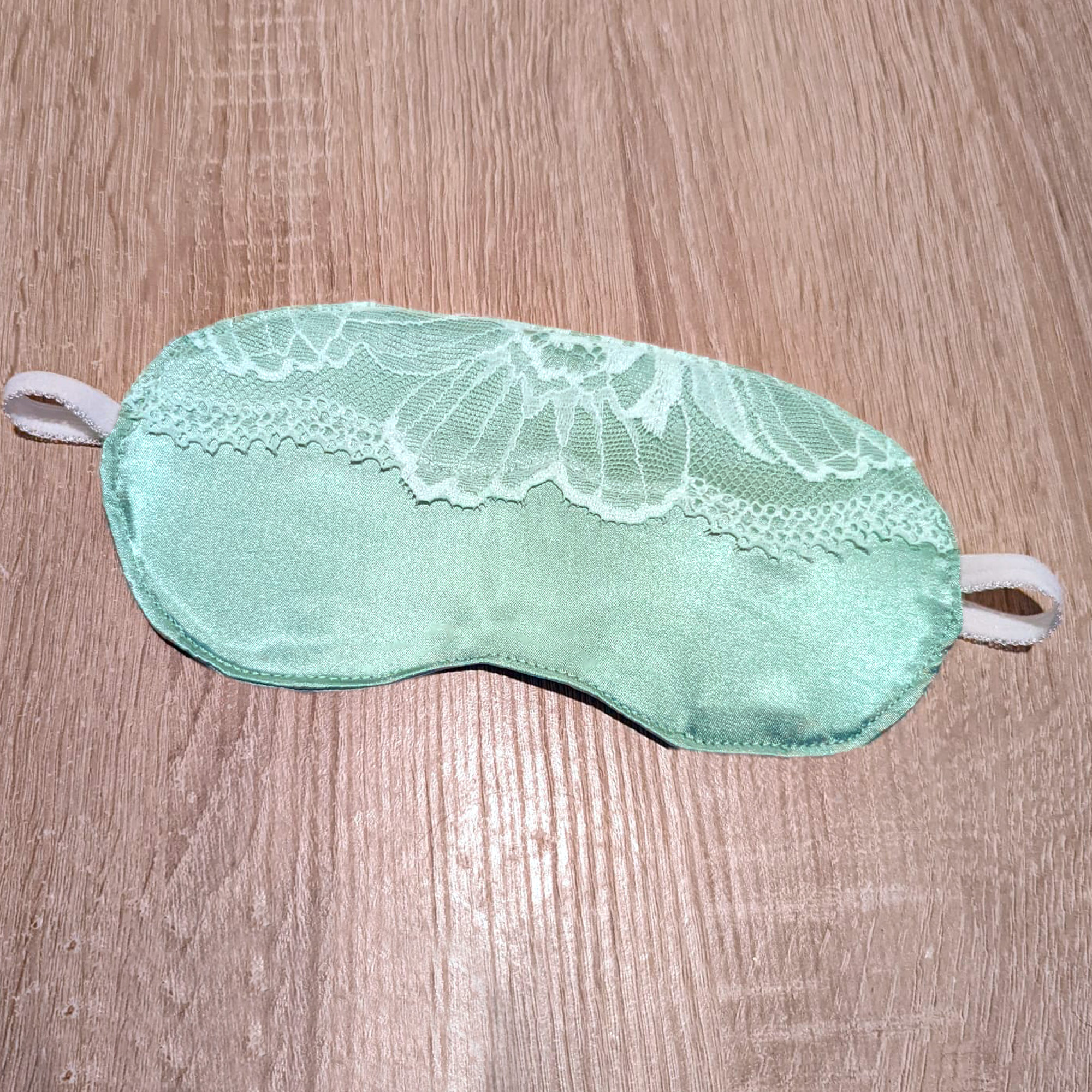 Masque de nuit Daisy Vert Amande