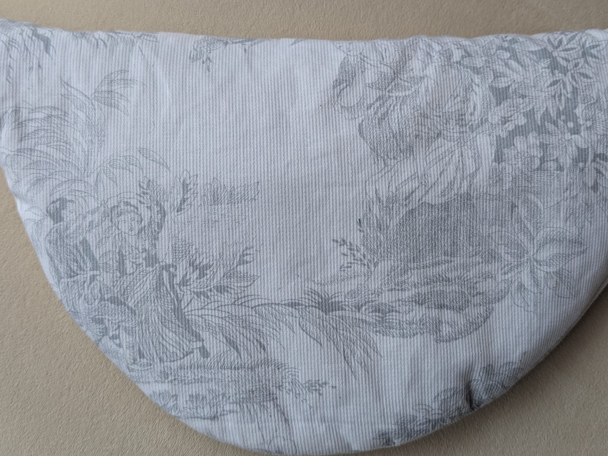 banane jouy gris dos