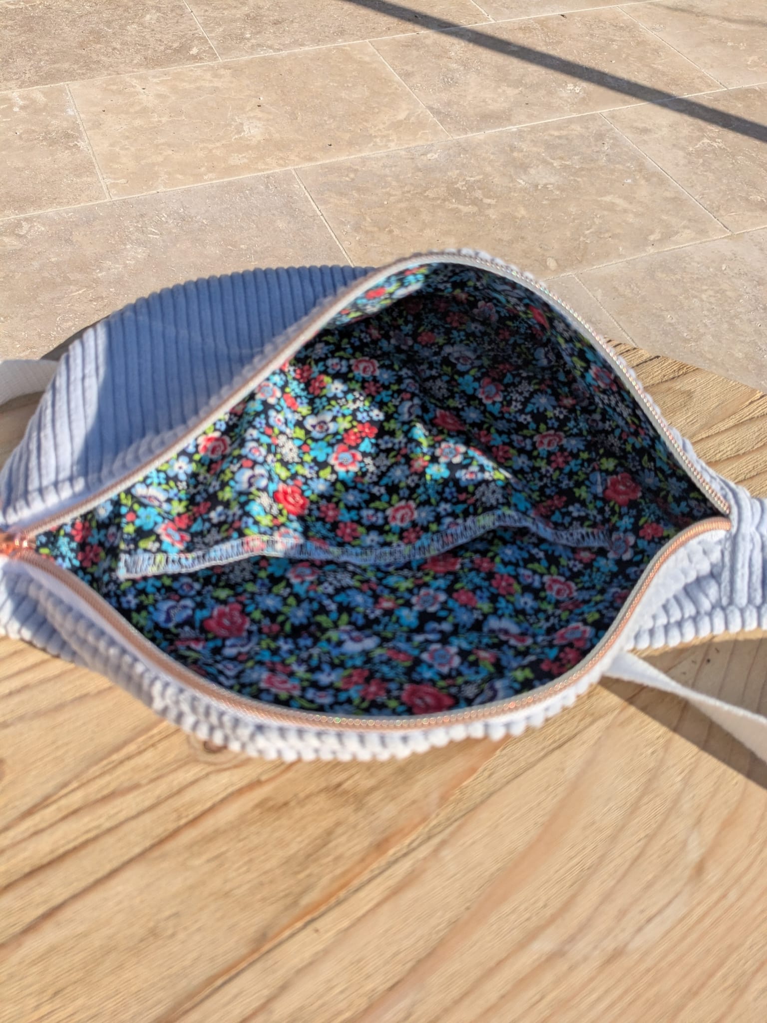 sac banane velours cotele bleu ciel doublure fleurs